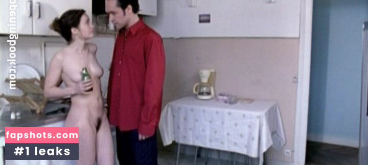 Lei Dinety gallery photo #2