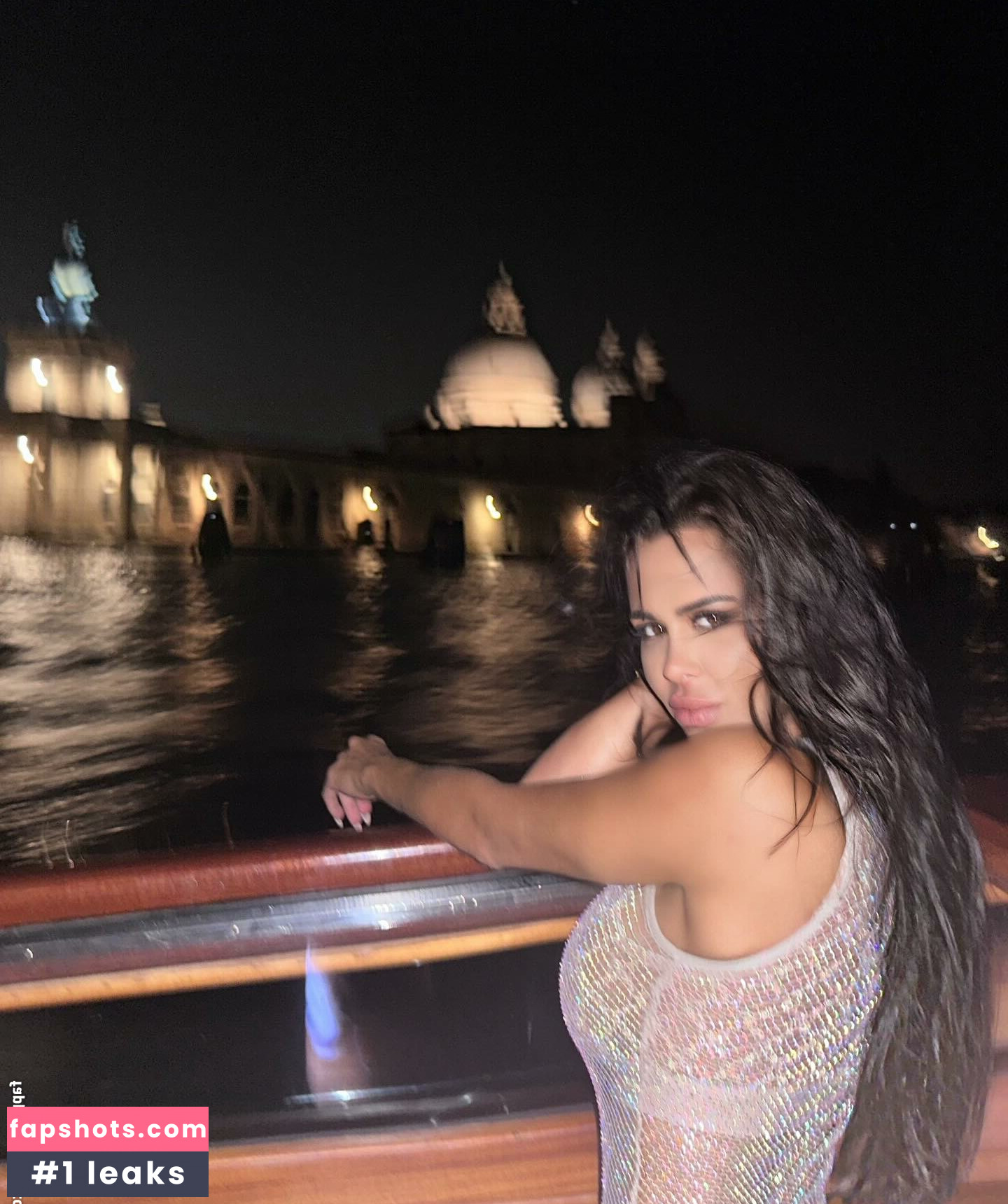 Leidy Mazo gallery photo #10