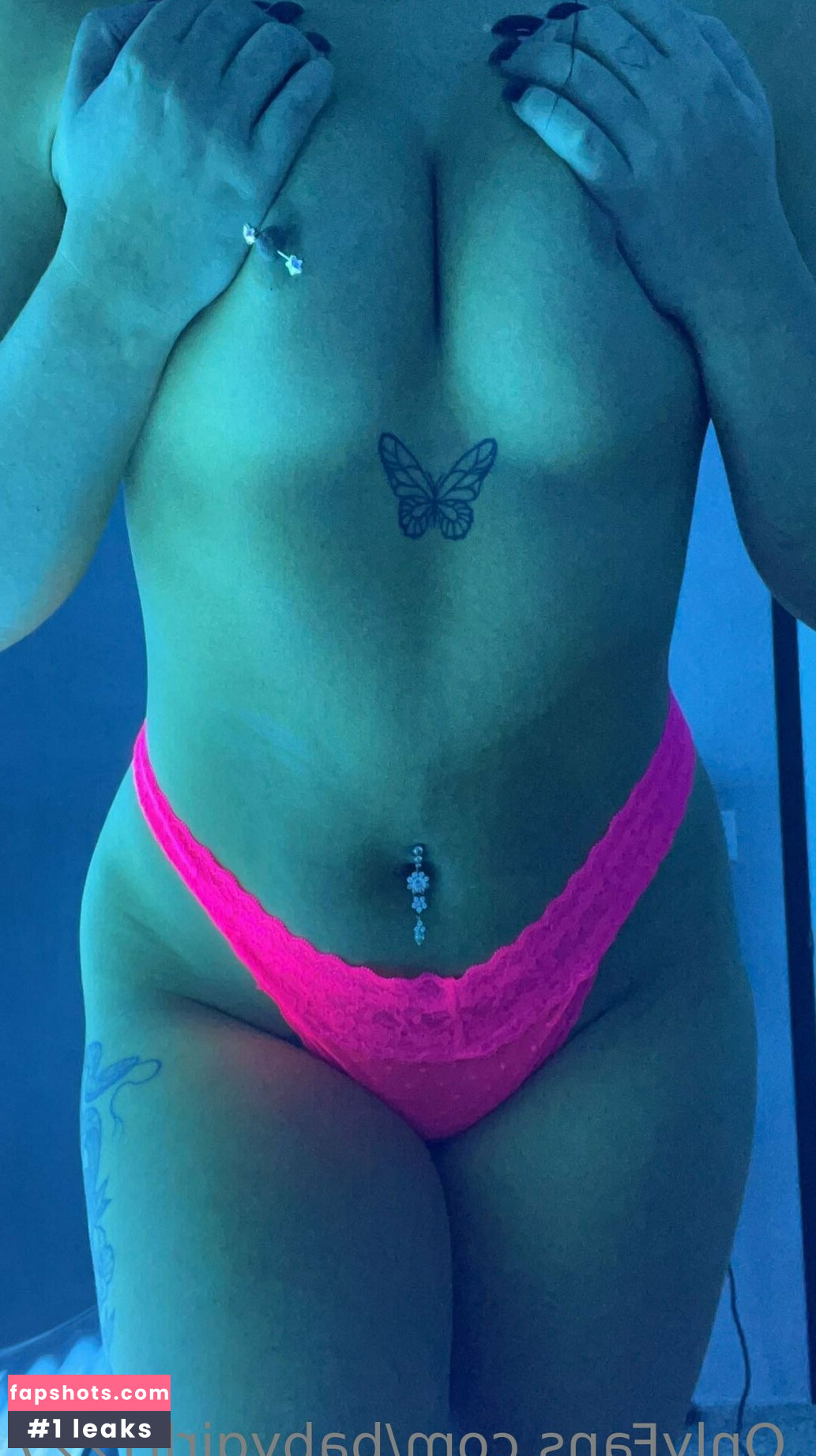 Leigh Ann gallery photo #16