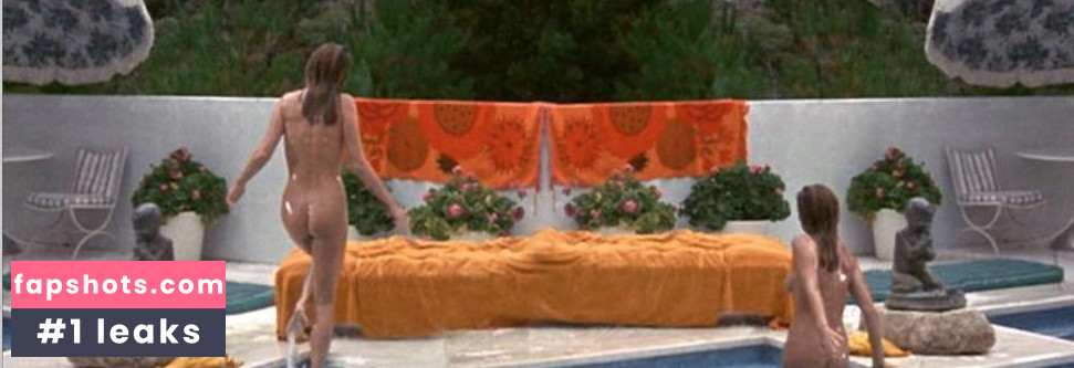 Leigh Taylor-Young gallery photo #26