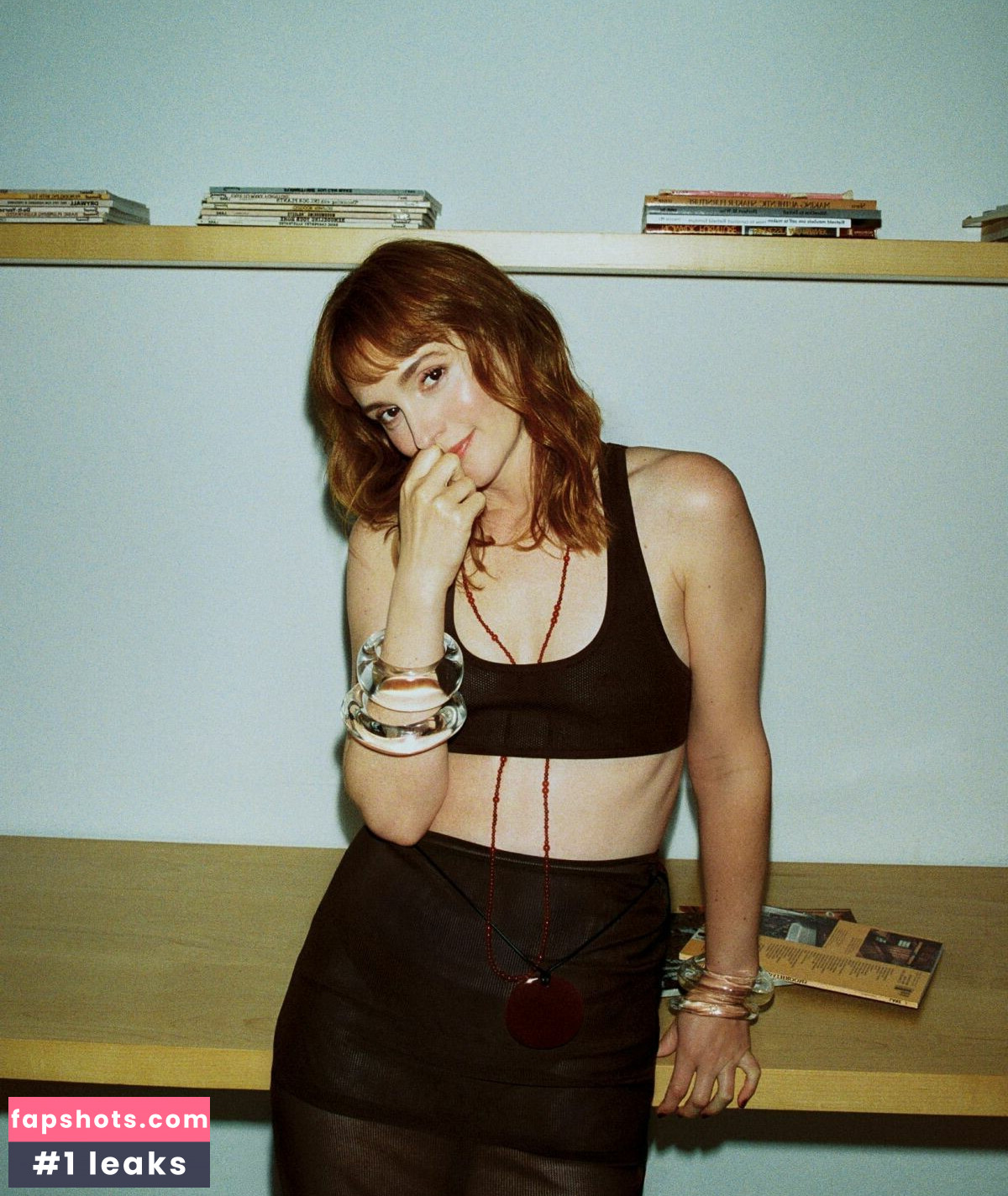 Leighton Meester gallery photo #26