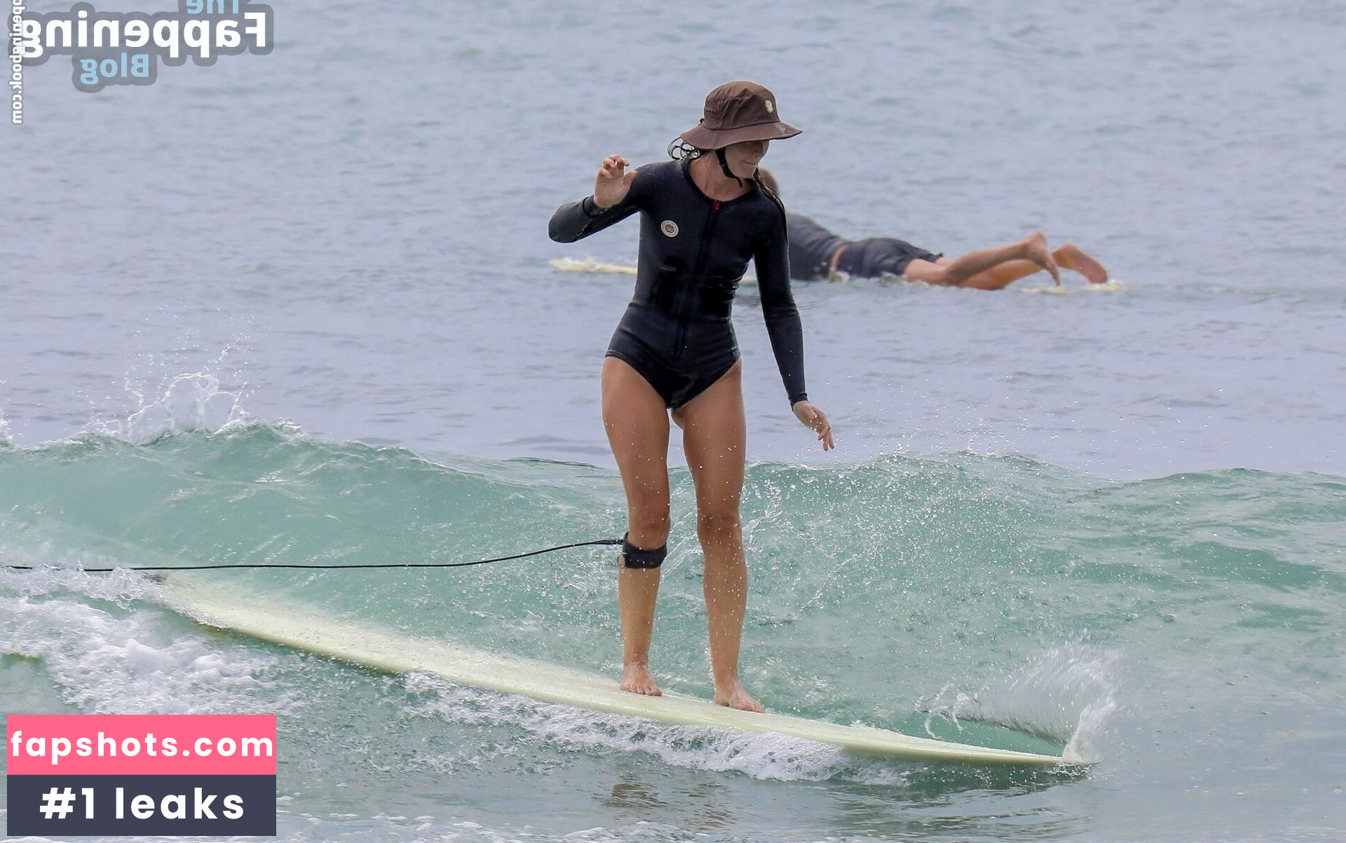 Leighton Meester gallery photo #53