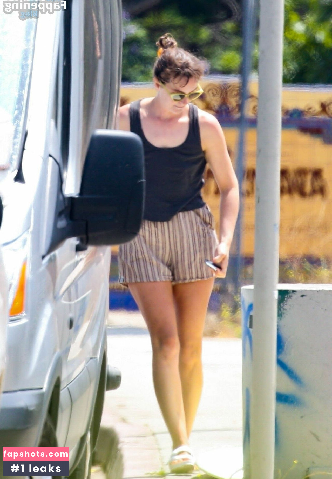 Leighton Meester gallery photo #74