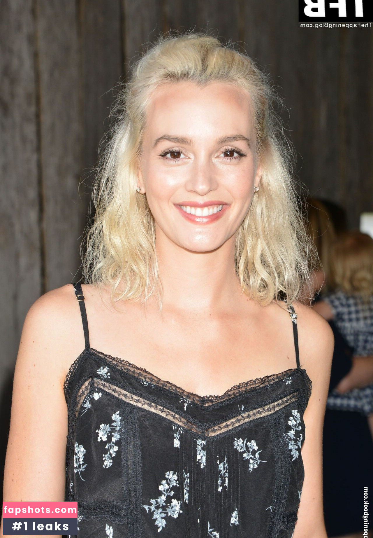 Leighton Meester gallery photo #89