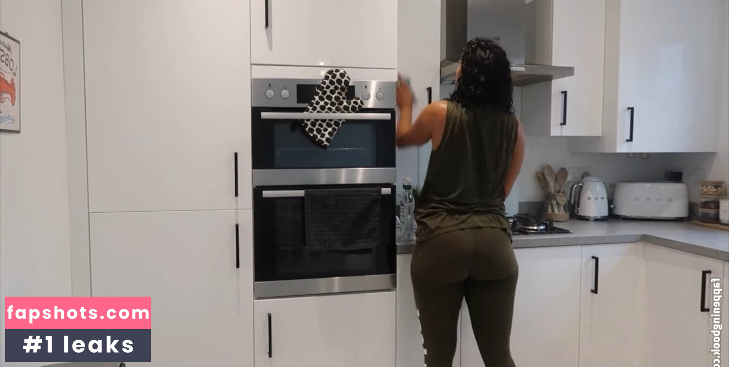 Leila Berisha Nude Leaks OnlyFans Photos #37 - LeakJerk