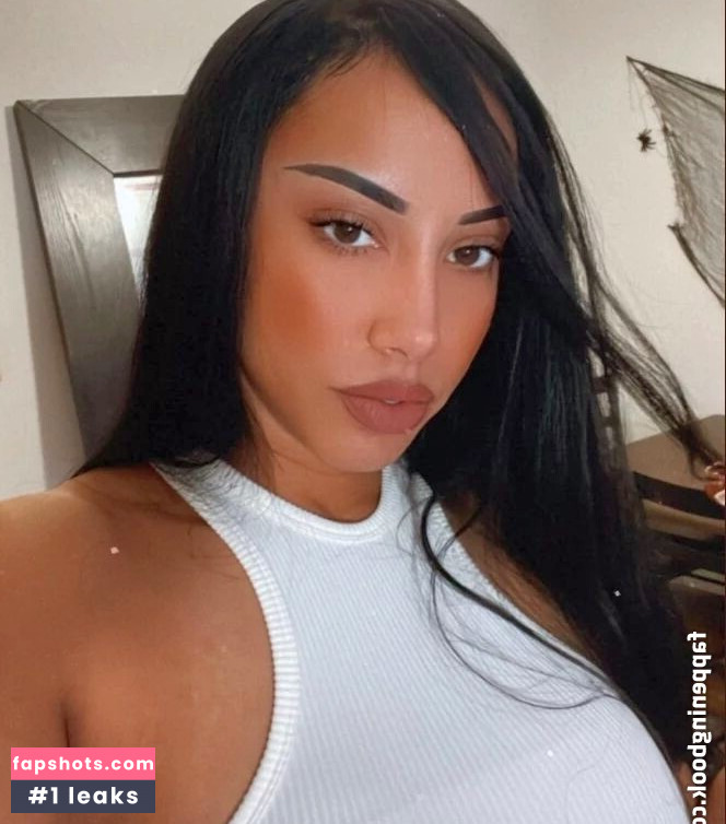 Leila Grey gallery photo #113