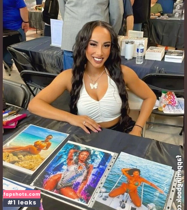 Leila Grey gallery photo #126