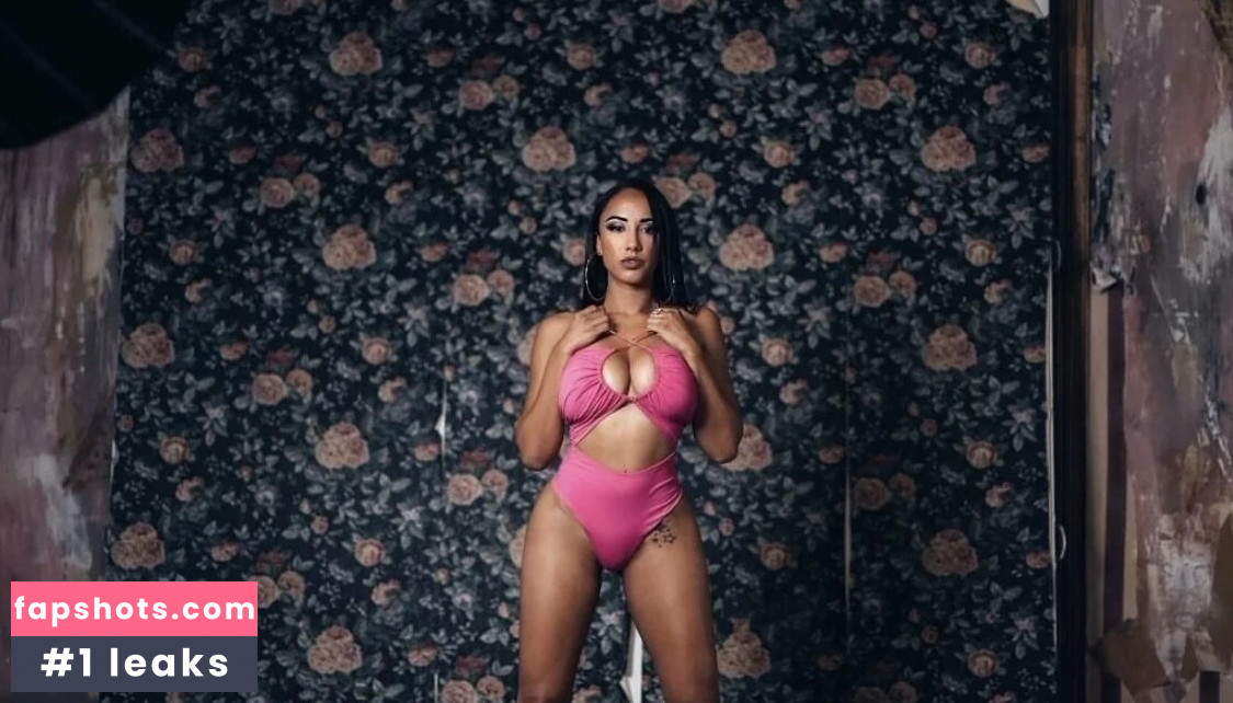 Leila Grey gallery photo #139