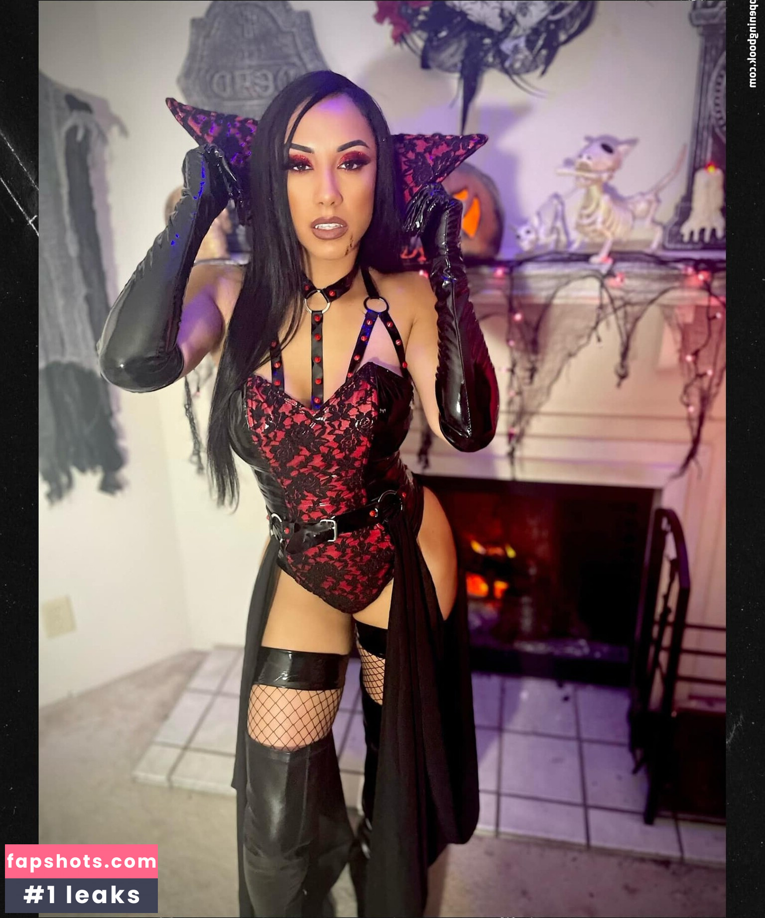 Leila Grey gallery photo #149