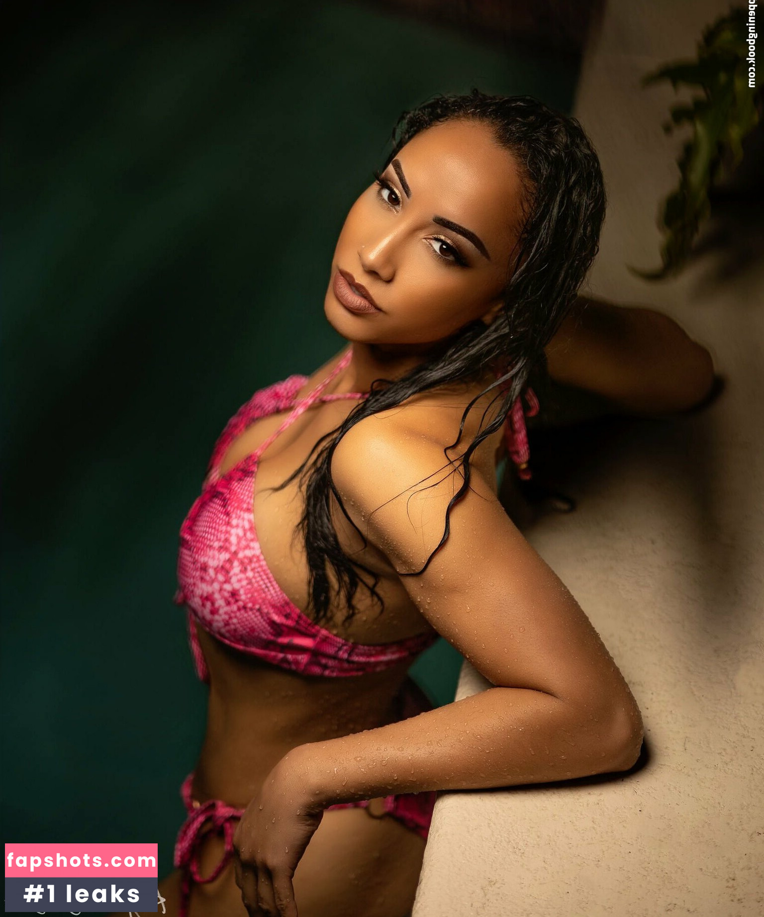 Leila Grey gallery photo #158