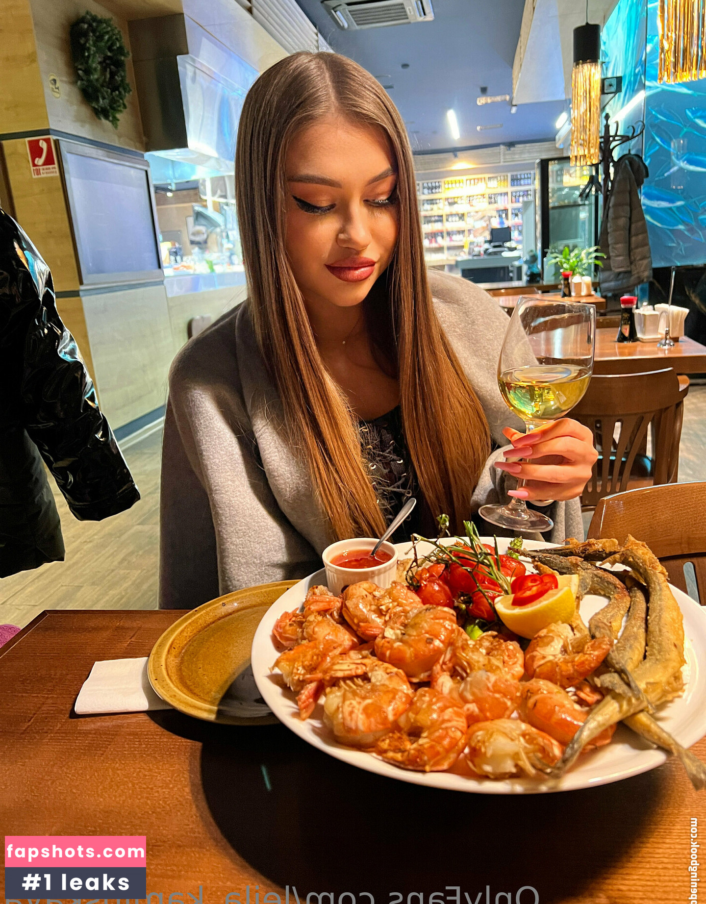 leila_kaminskaya gallery photo #36