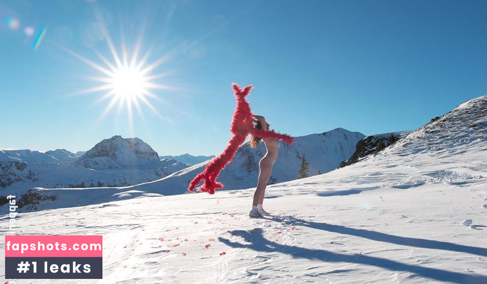 Leila Lowfire gallery photo #188