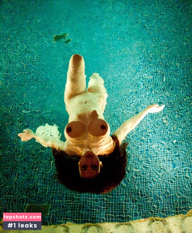 Leila Lowfire gallery photo #194