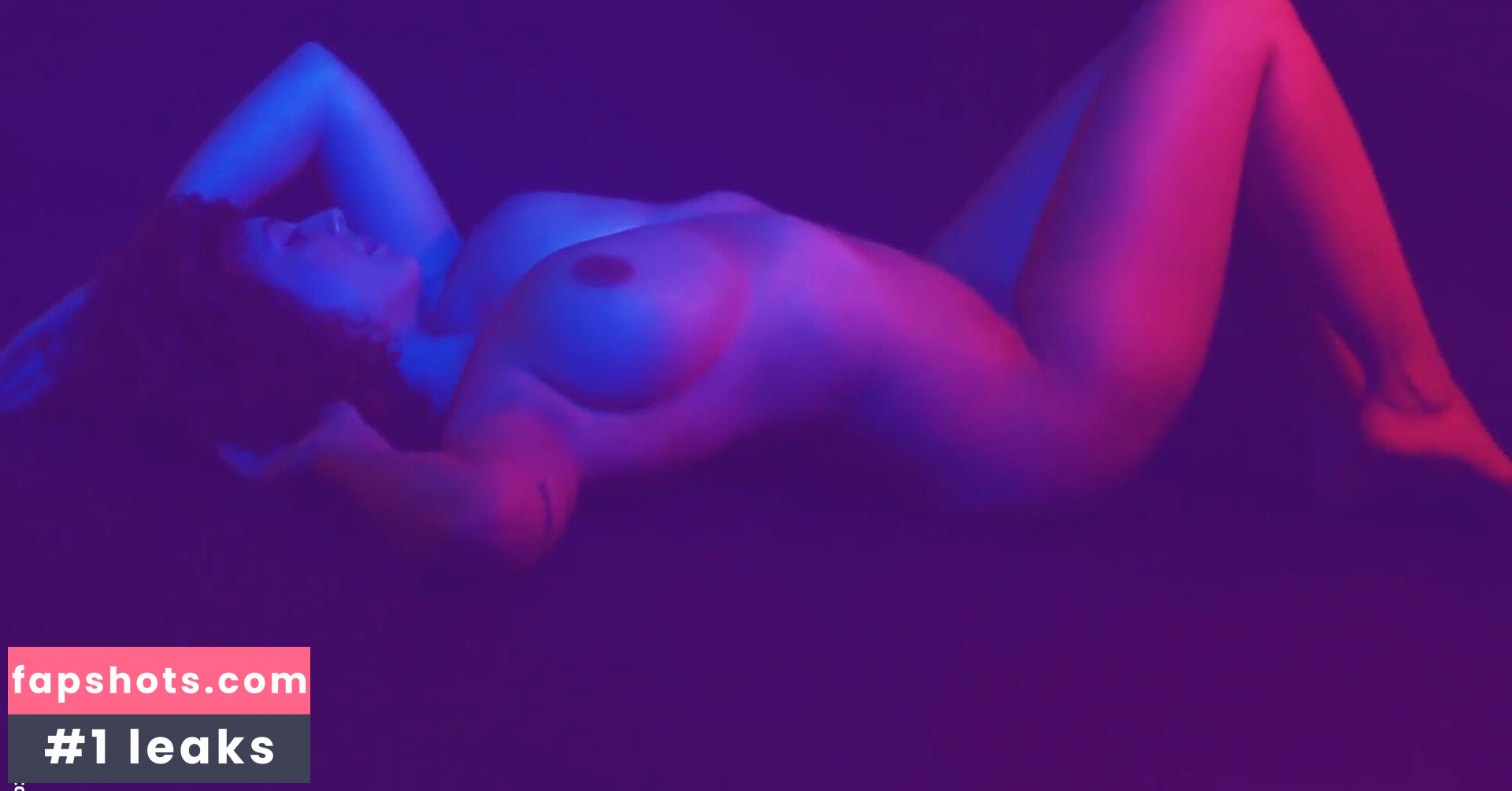 Leila Lowfire gallery photo #58