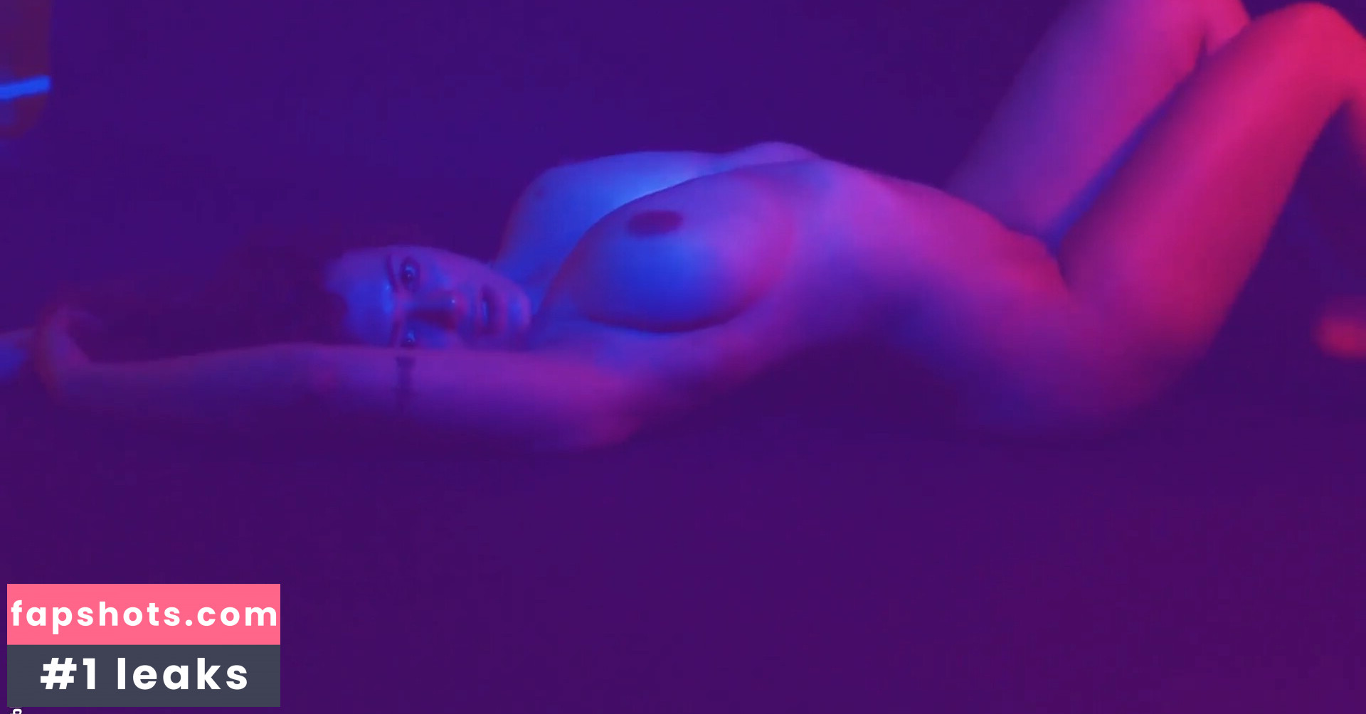 Leila Lowfire gallery photo #61