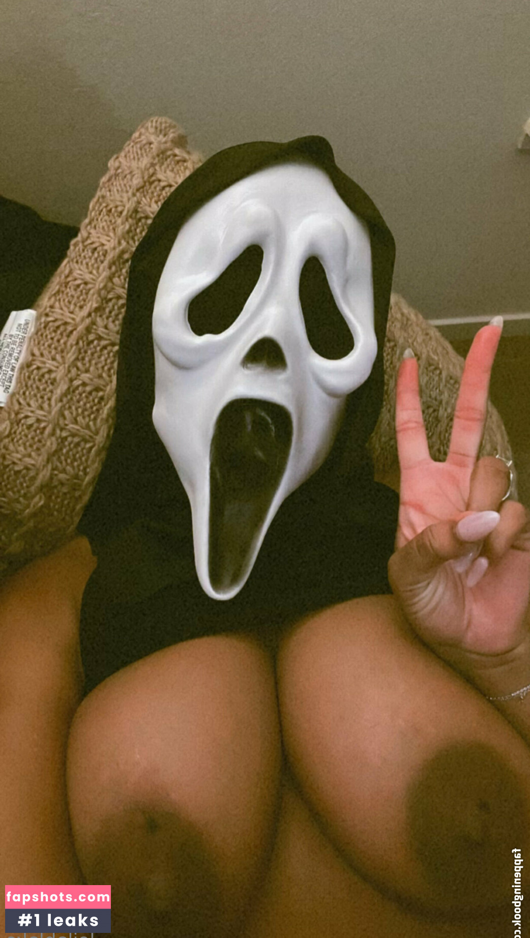 leilablake Nude Leaks OnlyFans Photos #19 - LeakJerk