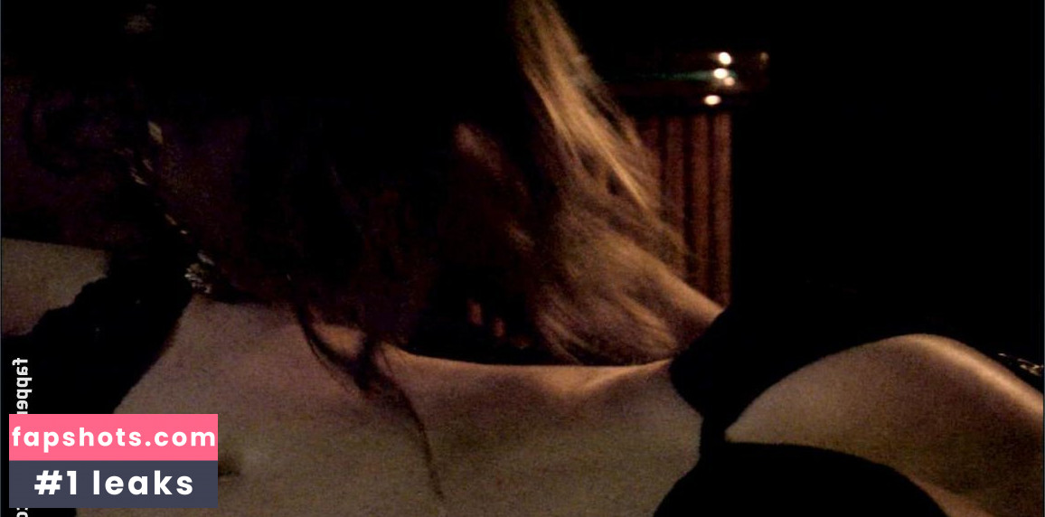 Leisha Hailey gallery photo #11