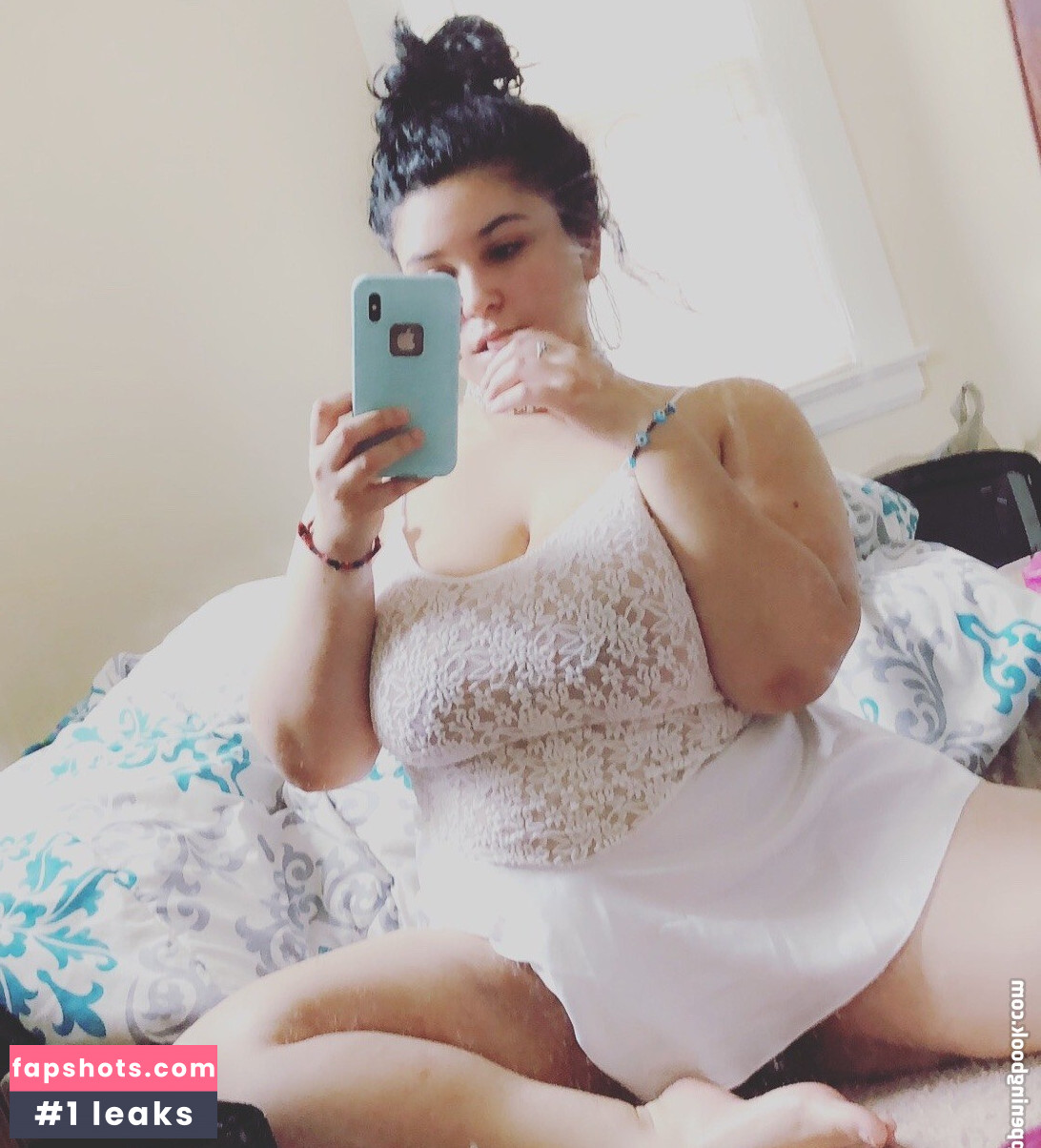 Leishla Gomez gallery photo #32