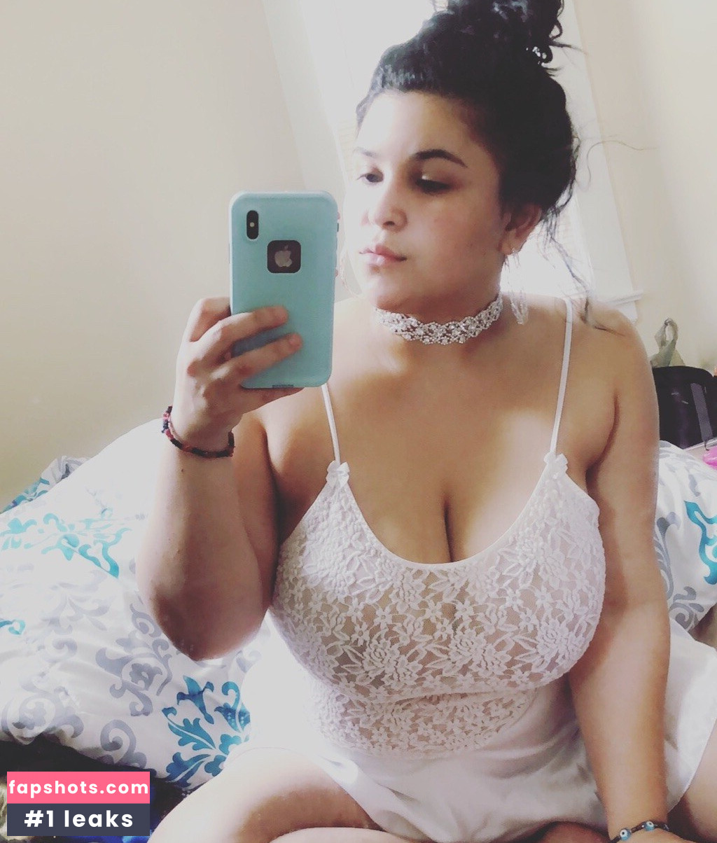 Leishla Gomez gallery photo #33