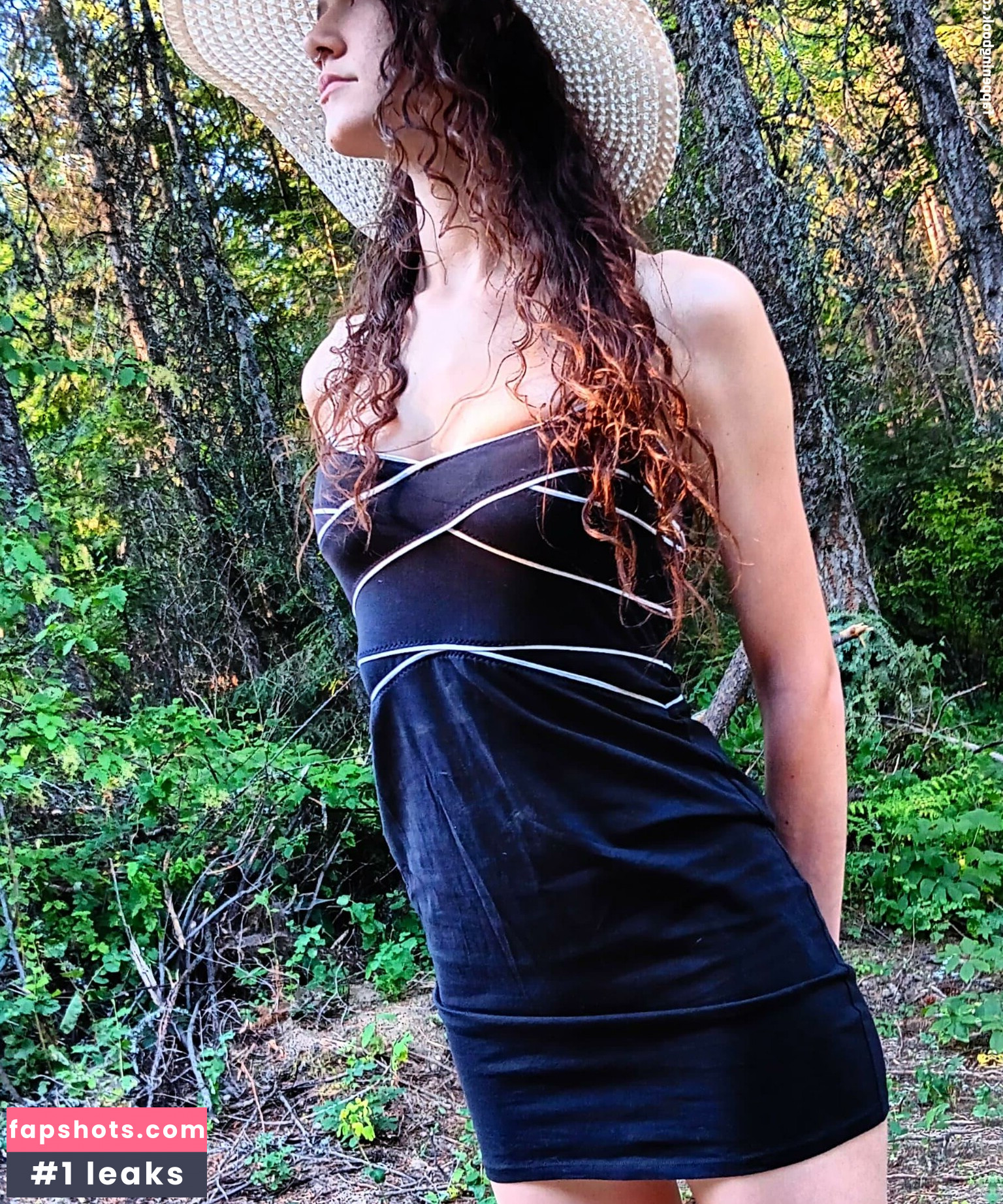 Lektrikzkitty Nahé úniky fotek pouze od fanoušků #2 - Fapshots