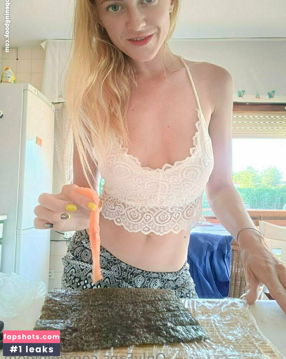 lelbloom gallery photo #40