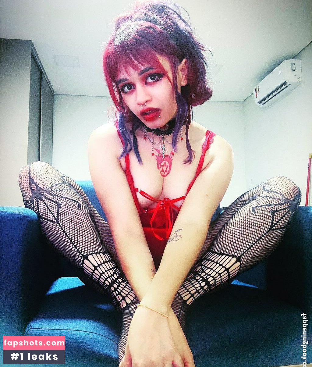 LemonQueendom gallery photo #4