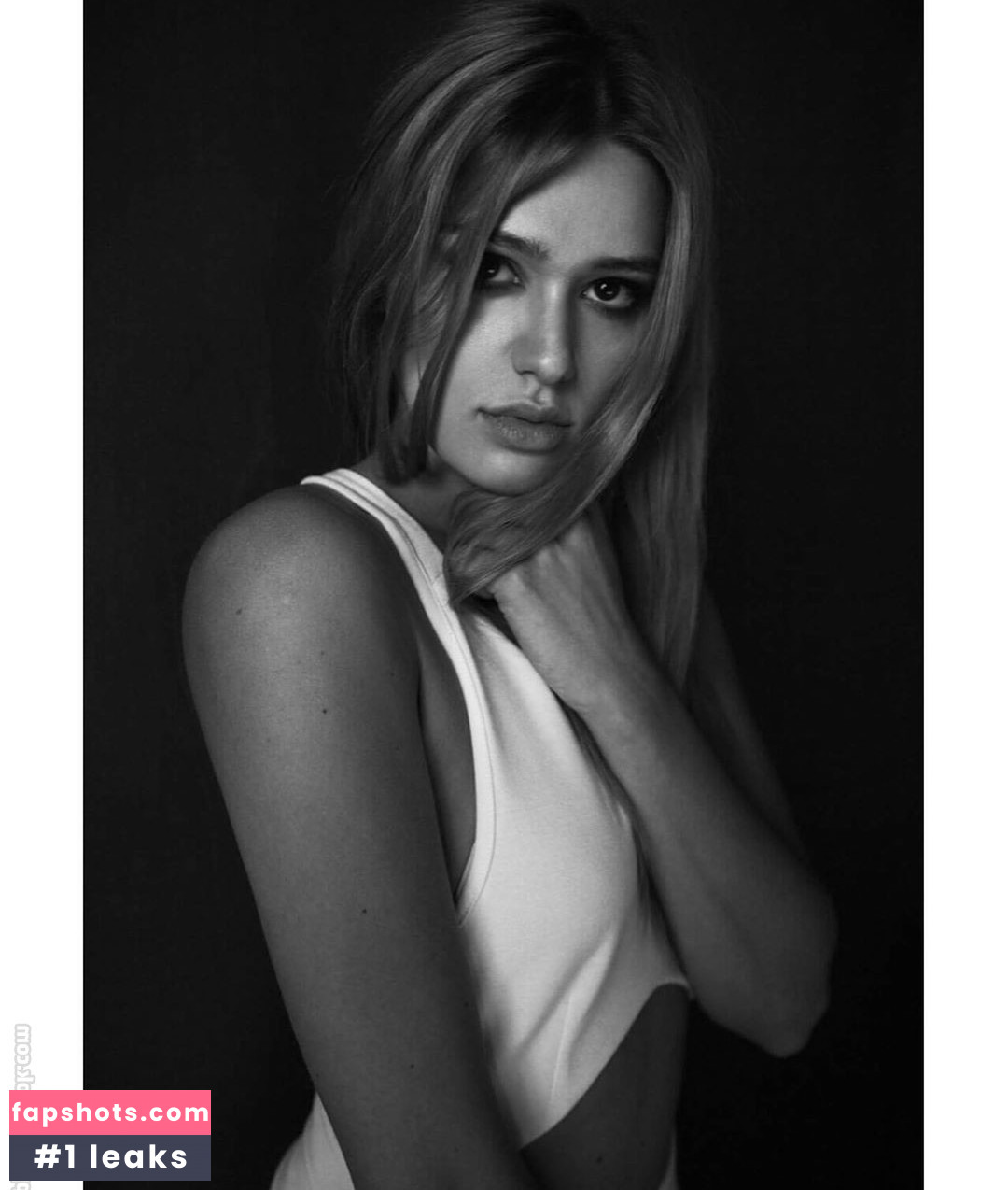 Lena Bednarska gallery photo #23