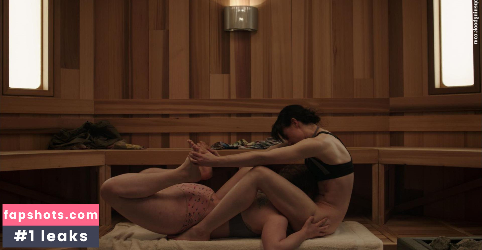 Lena Hall nude babe gallery