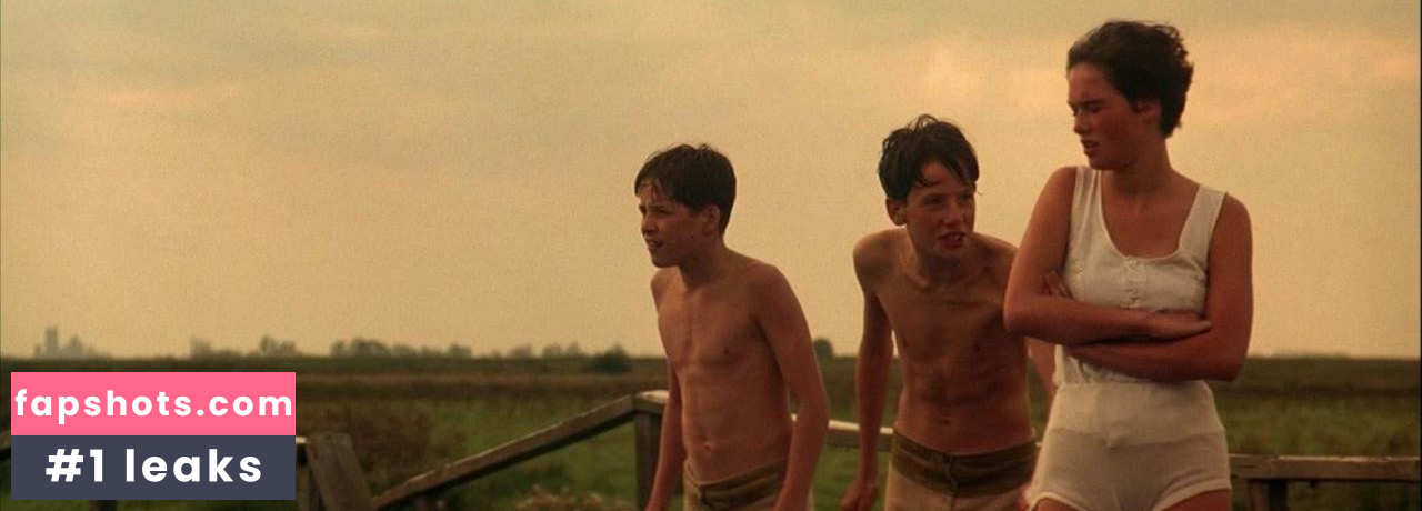 Lena Headey gallery photo #257