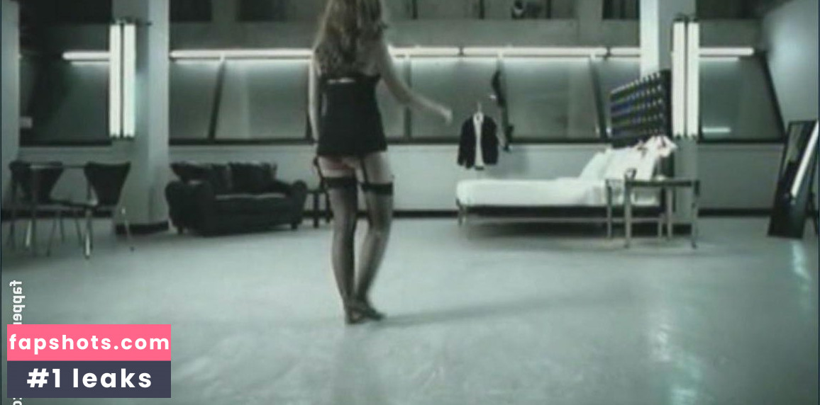 Lena Katina gallery photo #43