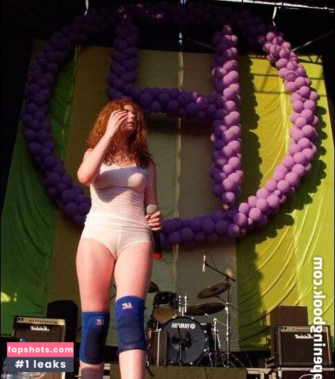 Lena Katina gallery photo #9