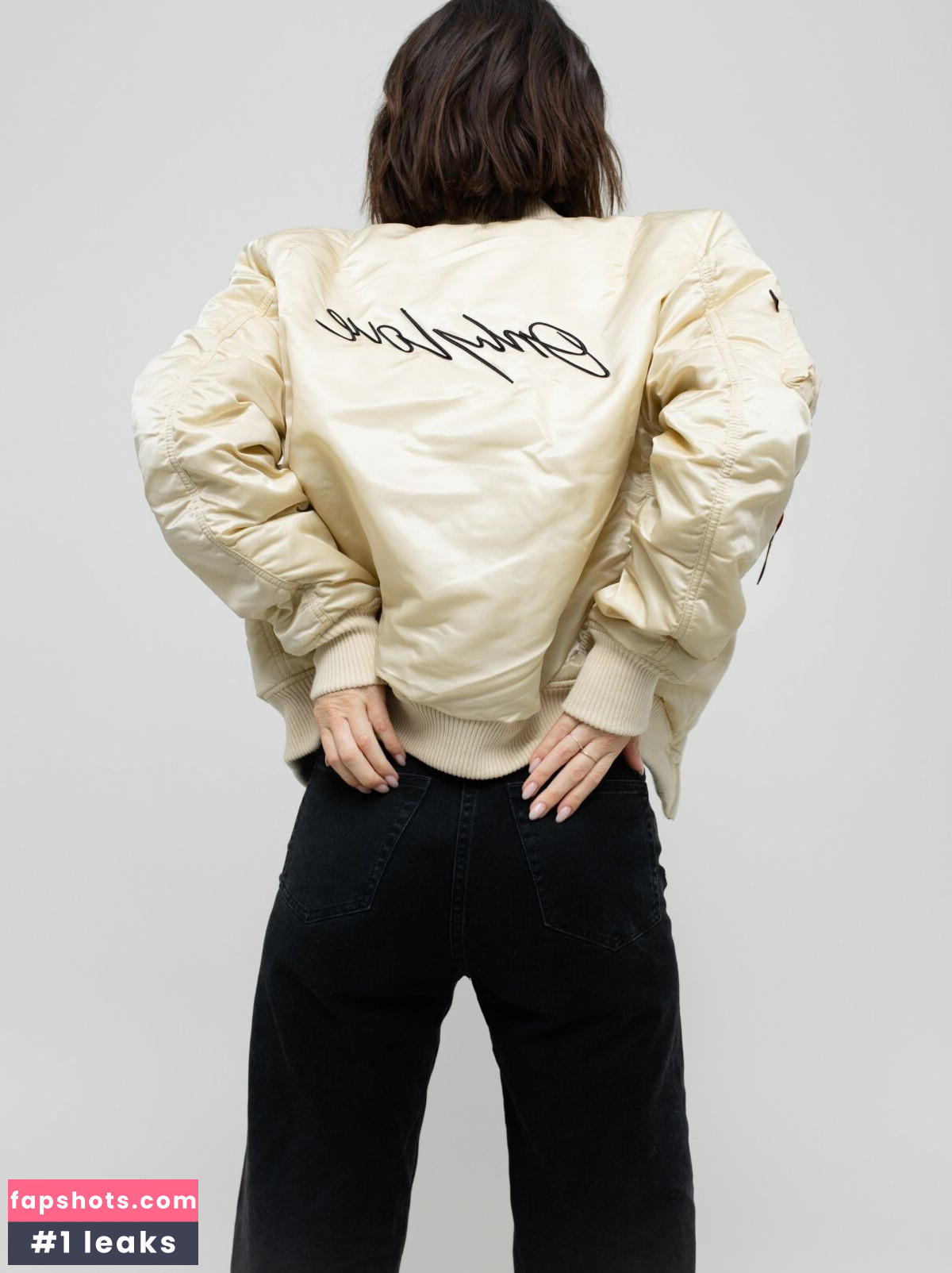 Lena Meyer-Landrut gallery photo #465