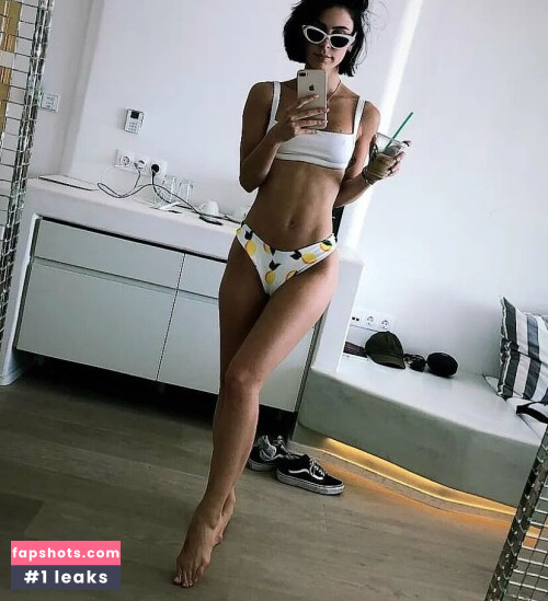 Lena Meyer-Landrut Nahé úniky fotek pouze od fanoušků #487 - Fapshots