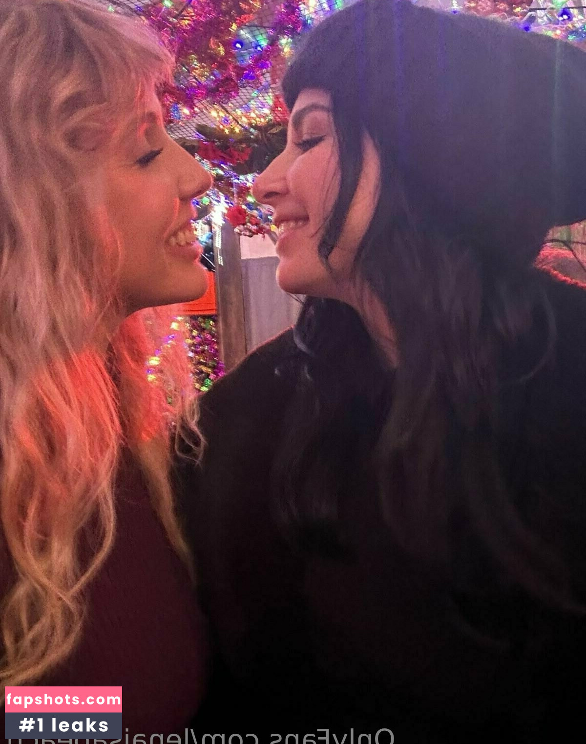 Lena Paul gallery photo #840