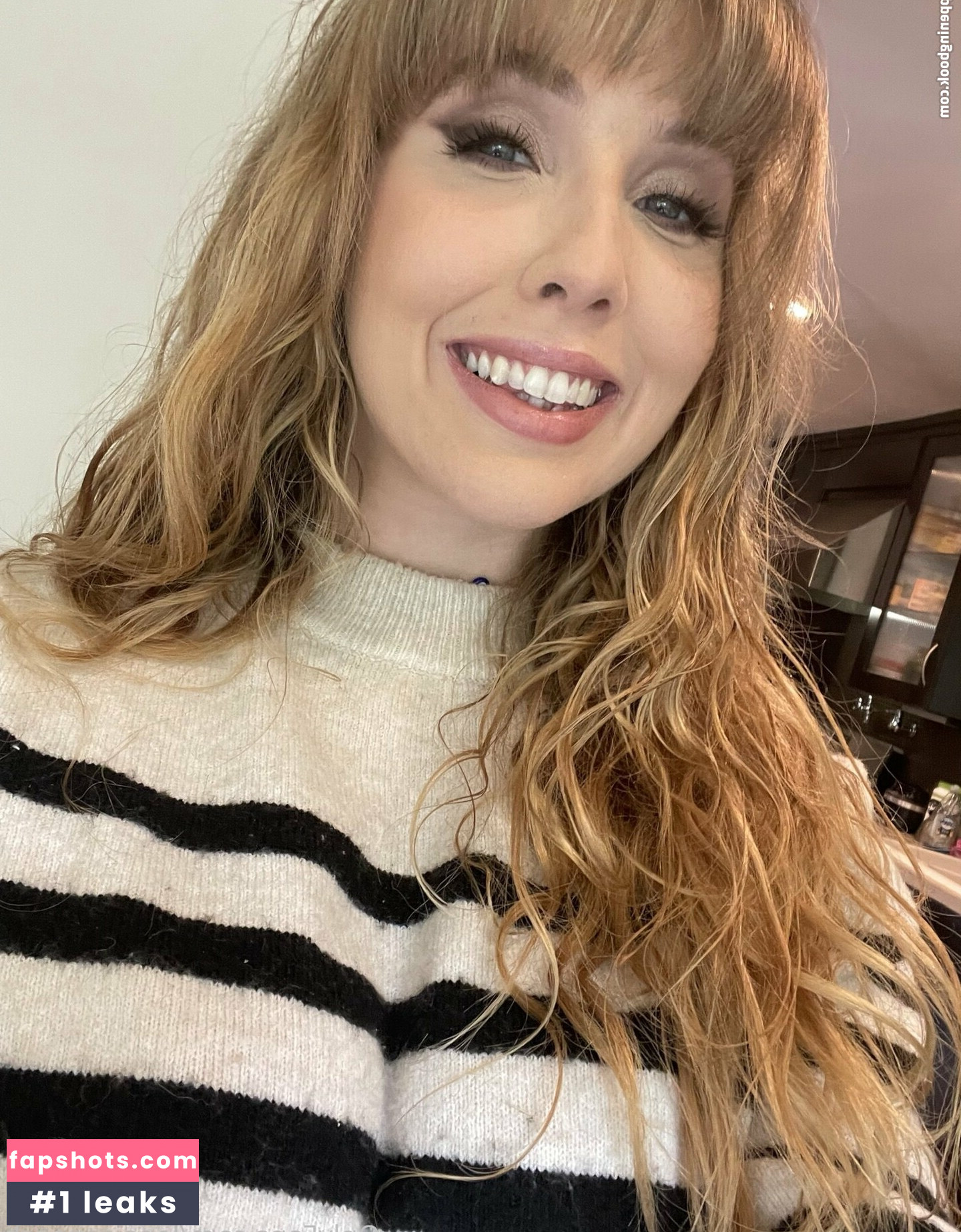 Lena Paul gallery photo #918