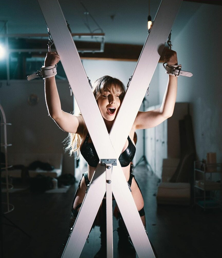 lena-paul gallery photo #3044