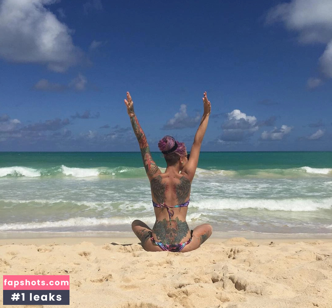 Lena Scissorhands (Infected Rain)