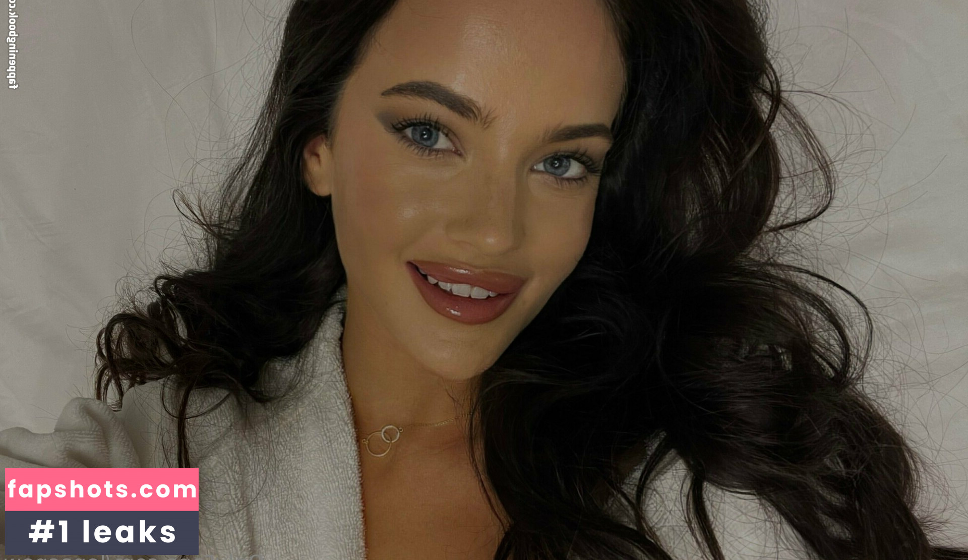 Lena Snow gallery photo #20