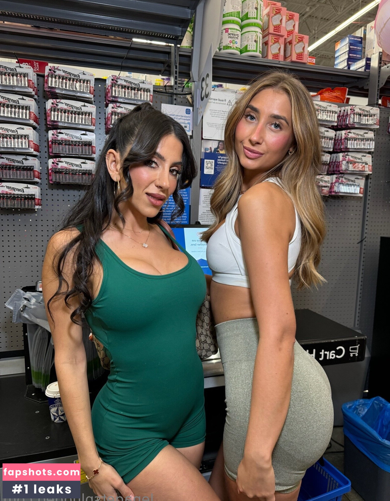 Lena The Plug gallery photo #1835