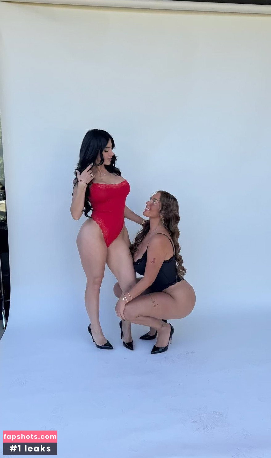 Lena The Plug gallery photo #937