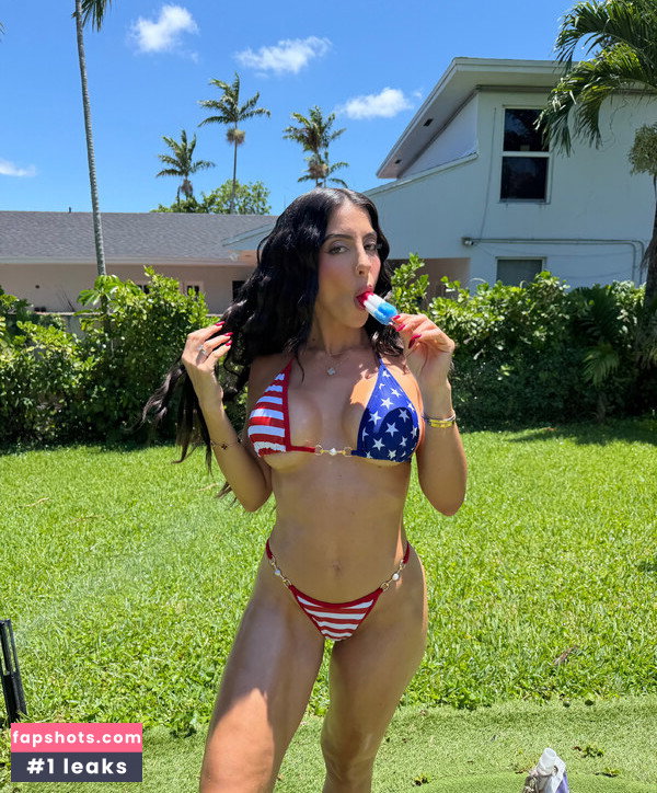 Lena The Plug gallery photo #1265
