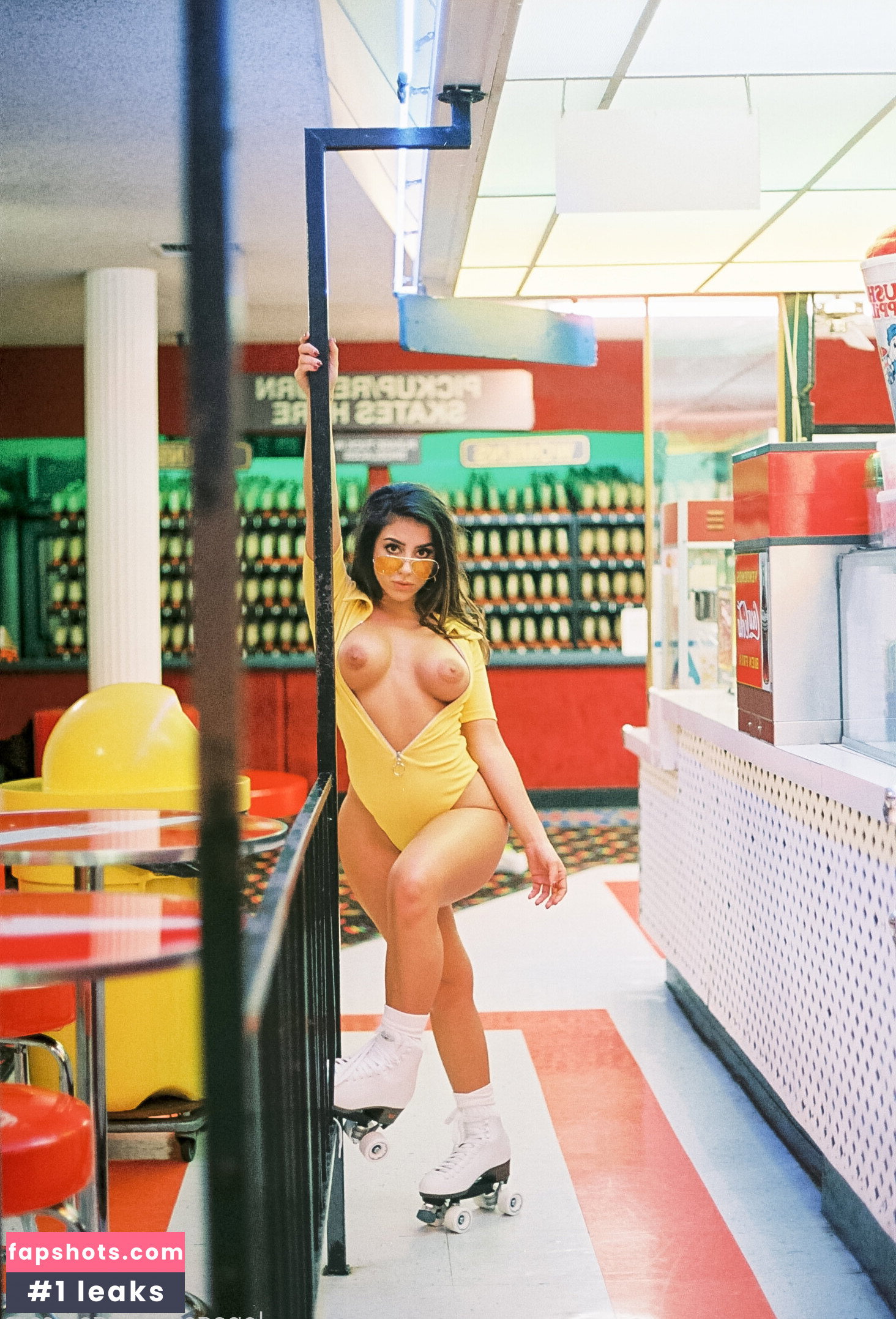 Lena The Plug gallery photo #3403
