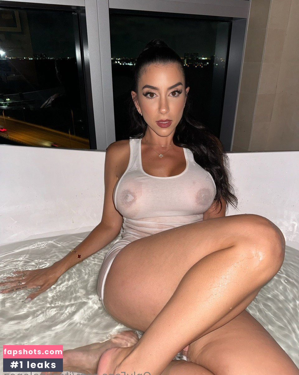 Lena The Plug gallery photo #2384