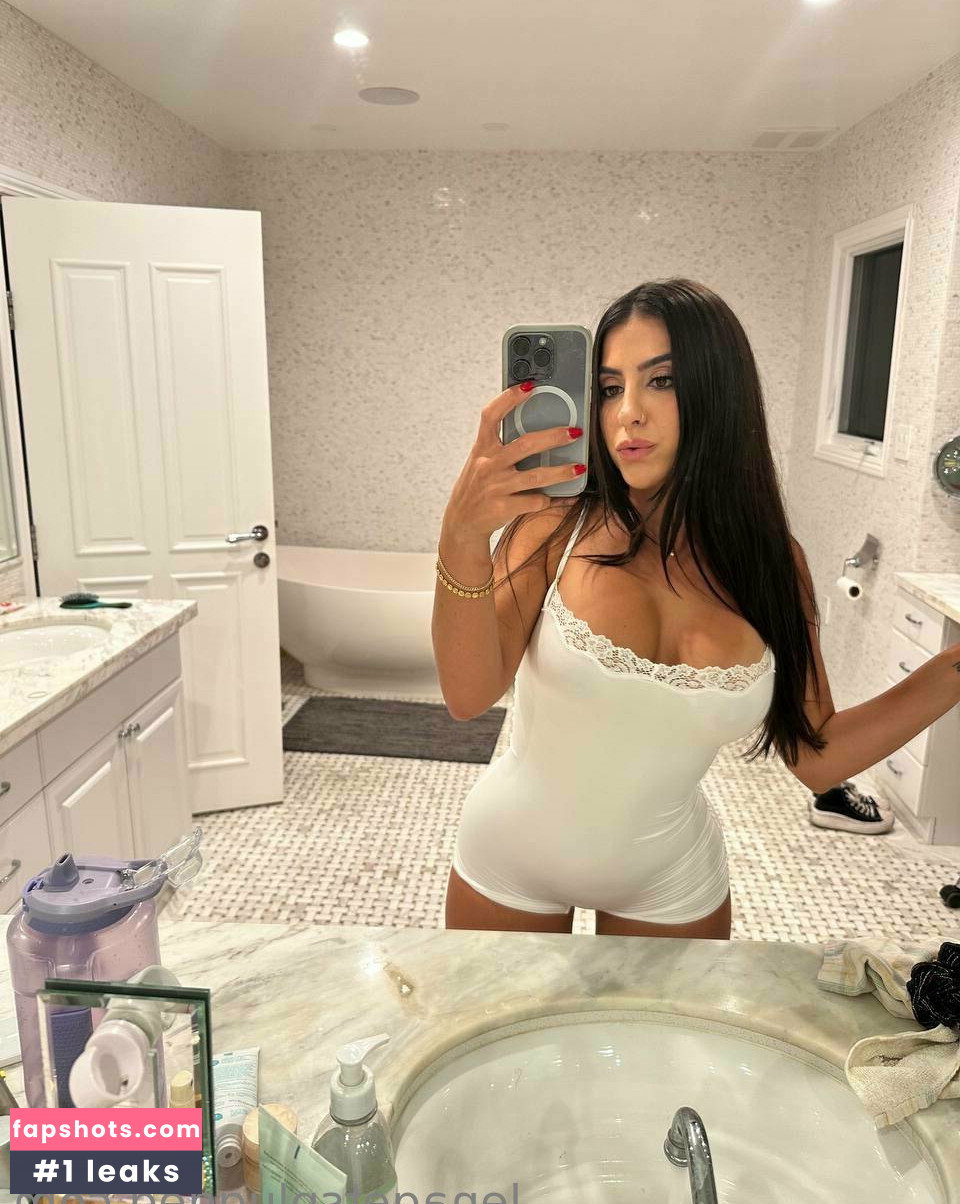 Lena The Plug gallery photo #321