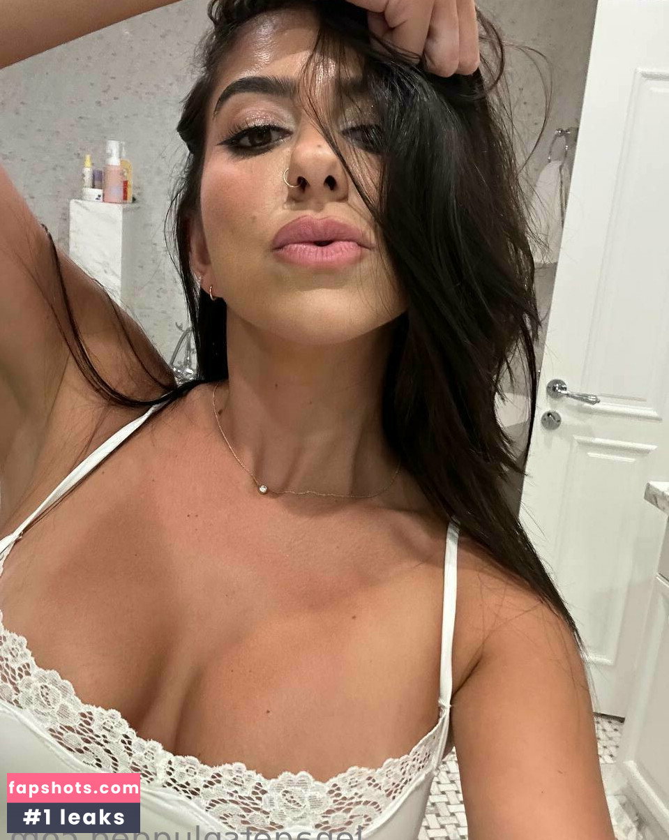 Lena The Plug gallery photo #675