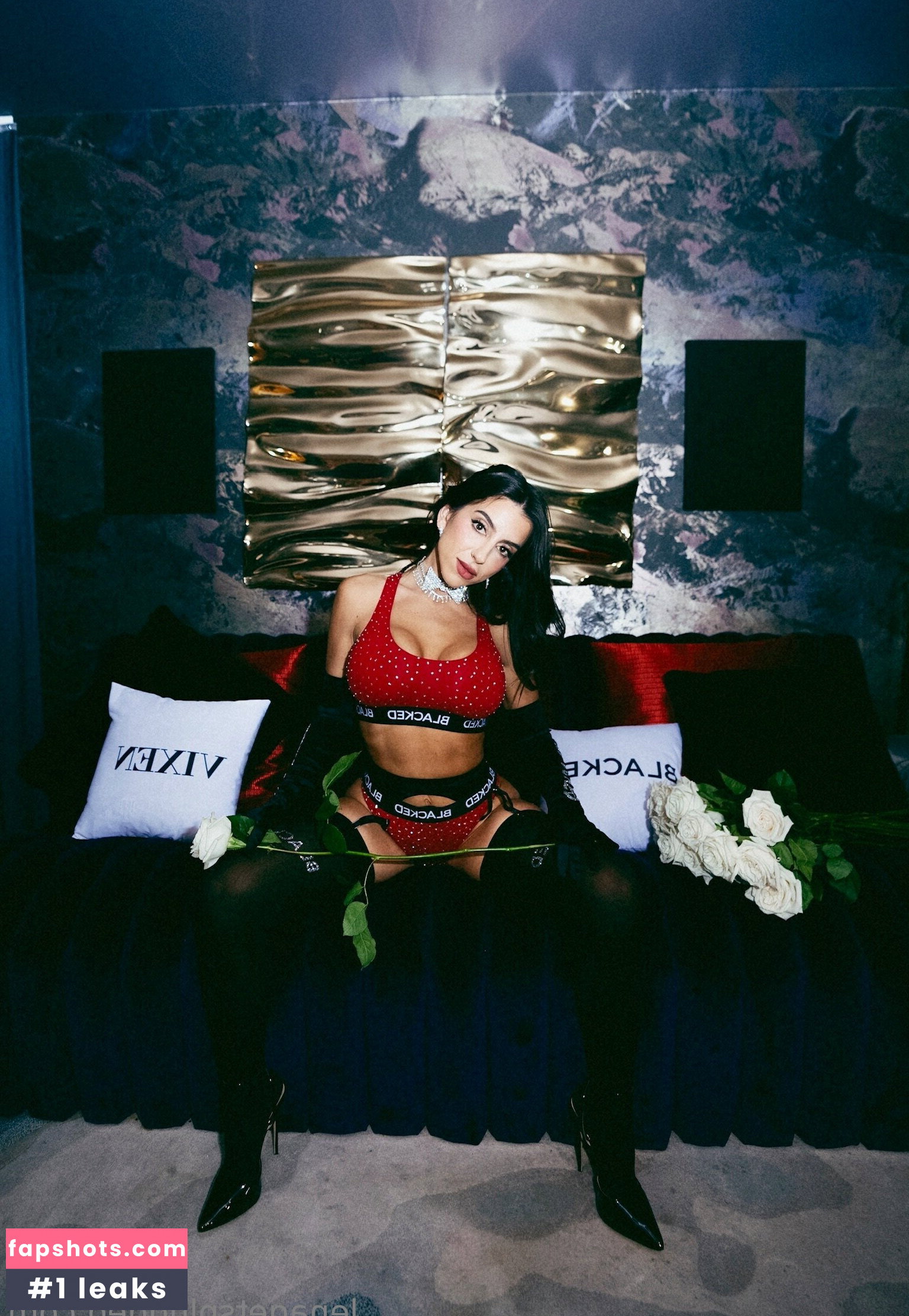 Lena The Plug gallery photo #2810