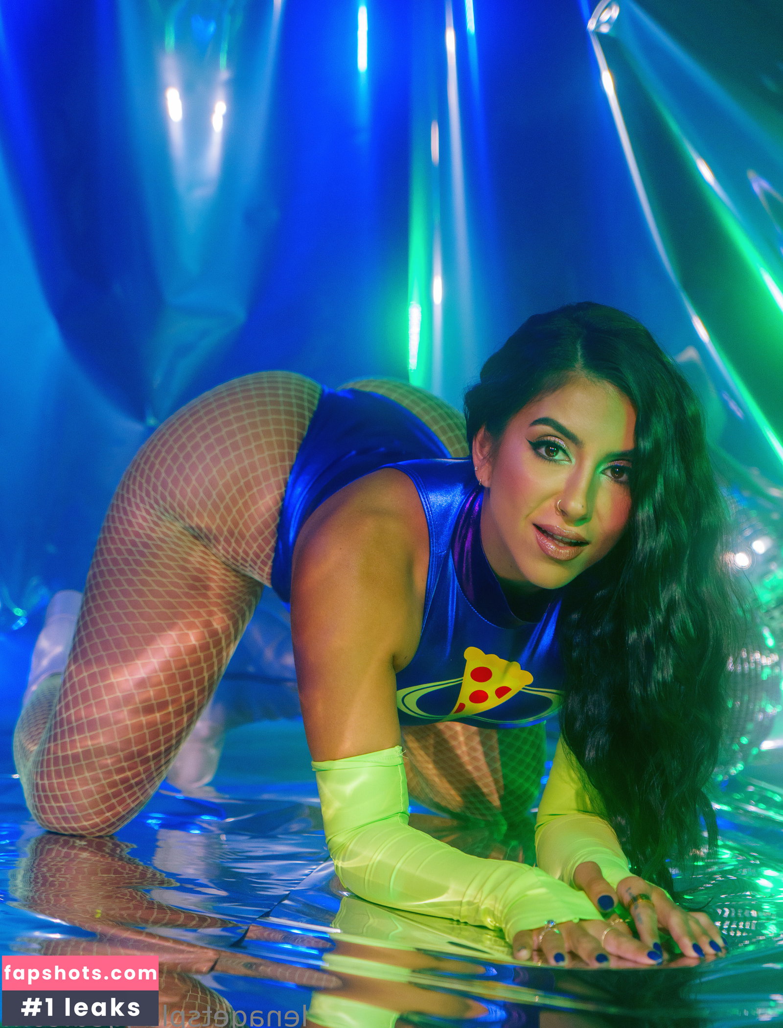 Lena The Plug gallery photo #477