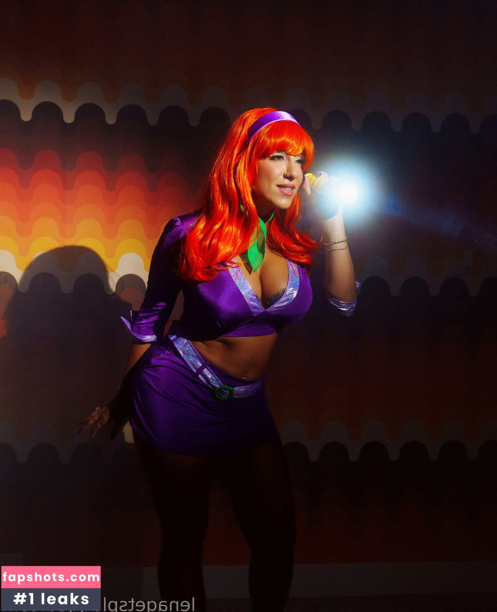 Lena The Plug gallery photo #562