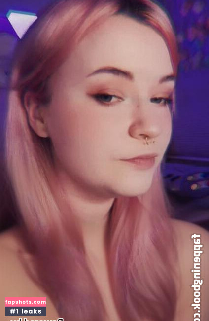 Lena Vanille gallery photo #2