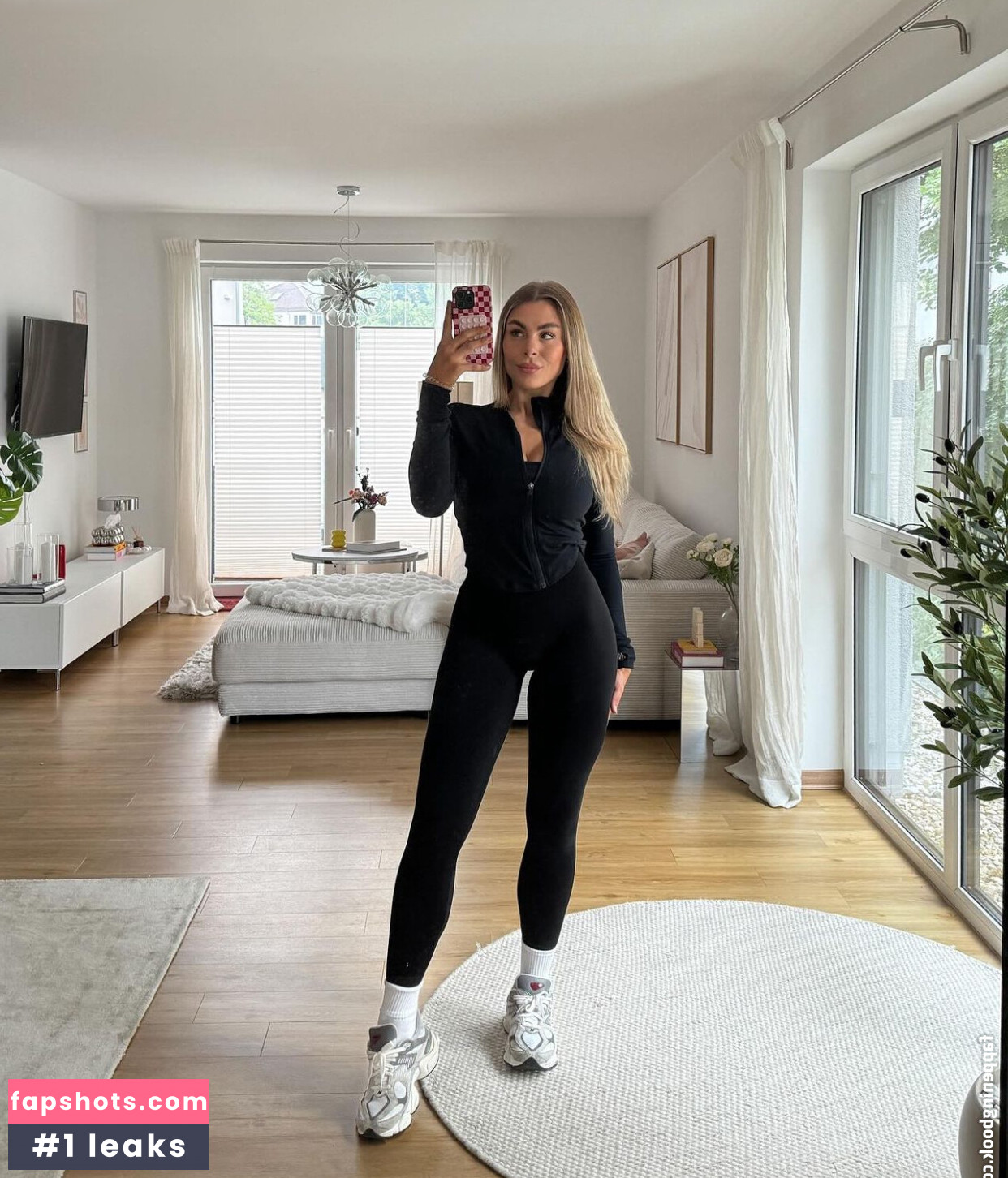 Lenaknk gallery photo #24